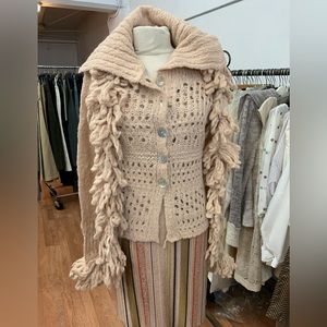 The cozy spring sweater